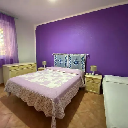 Cosy In / 50 M² / Bbq & Sunny Terrace Lejlighed Budoni